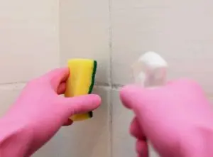 how to clean bathroom grout