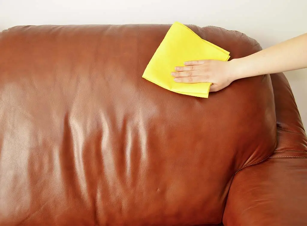 https://www.checkatrade.com/blog/wp-content/uploads/2020/06/Sofa-cleaning-2.jpg