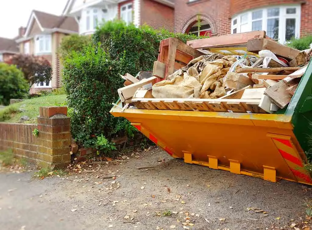 why do people hire skips