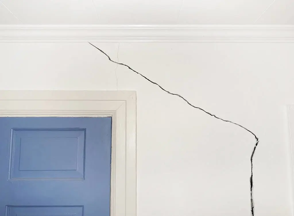 Cost of repairing subsidence damage on wall
