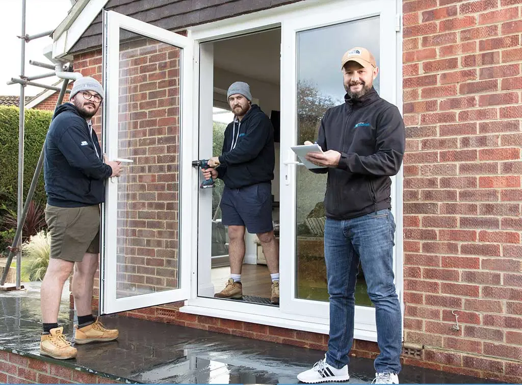 How to start a double glazing business - team