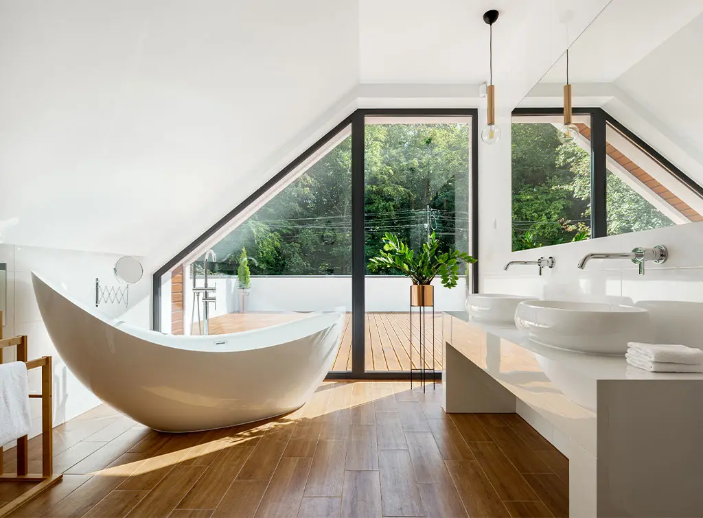 https://www.checkatrade.com/blog/wp-content/uploads/2020/07/Loft-conversion-ideas-4.jpg