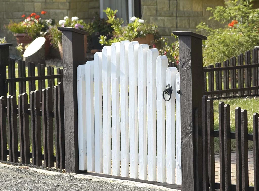 Wooden gate ideas
