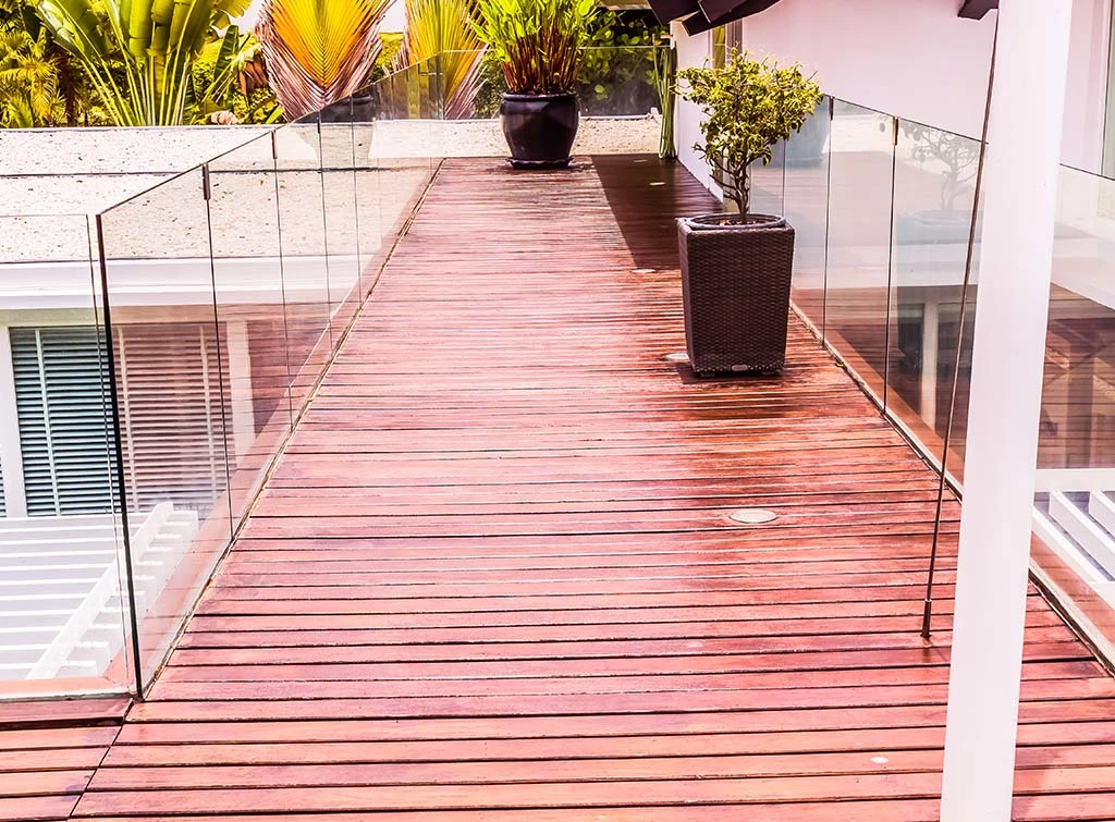 glass panels surrounding decking