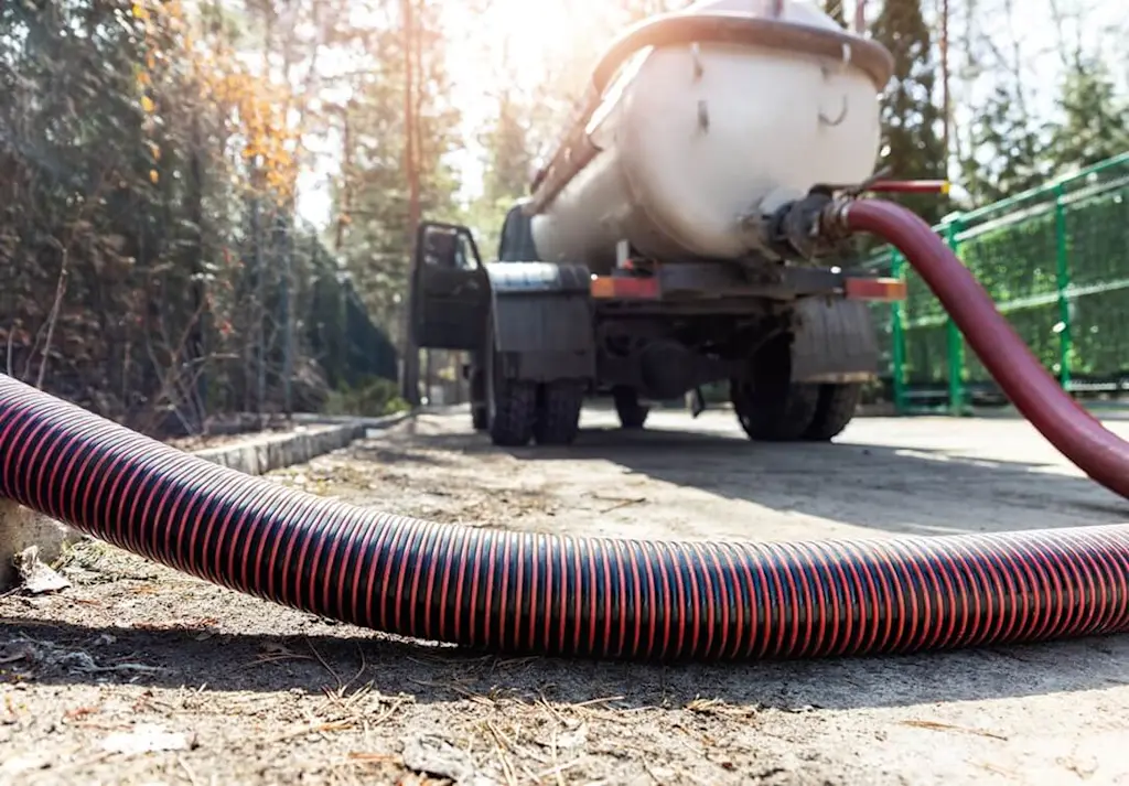 Clearing out septic tank