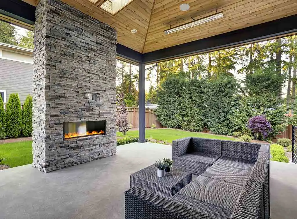 Modern garden patio idea