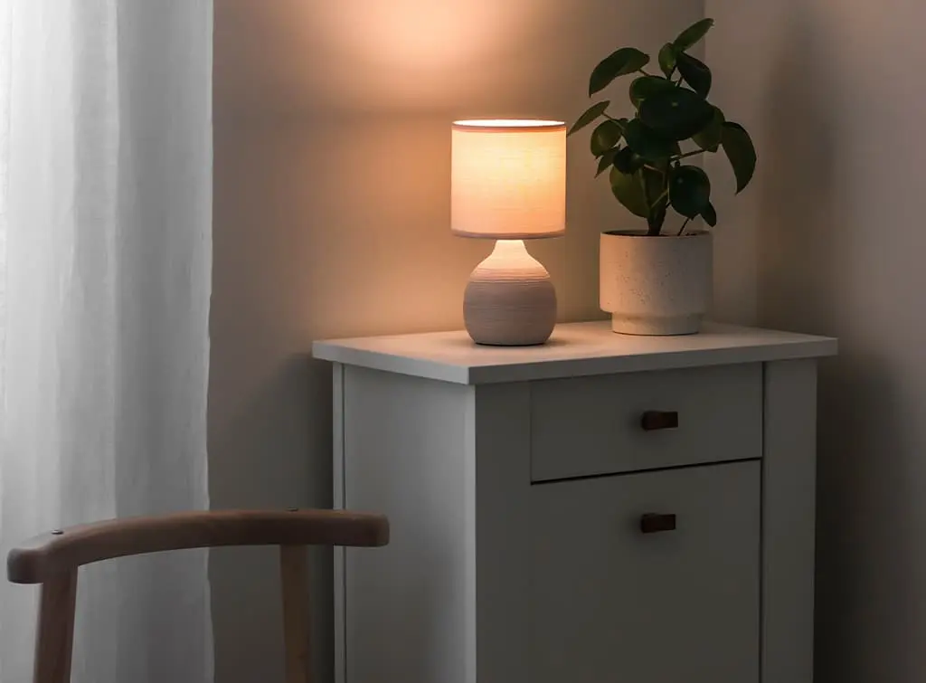 ceramic lamp on unit