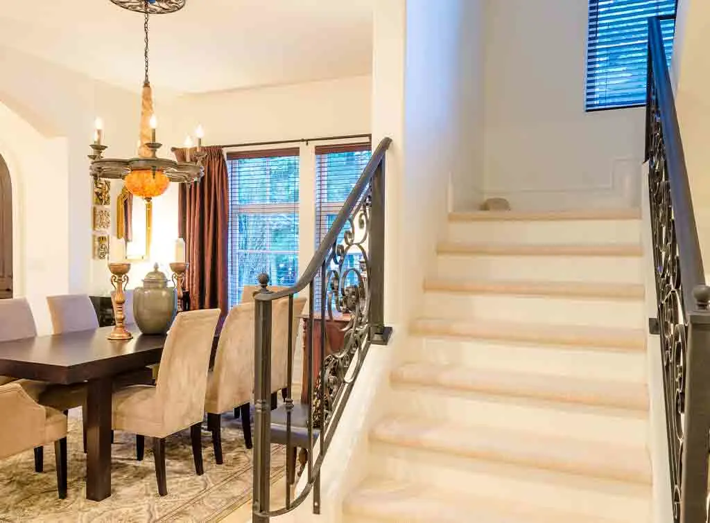 Luxury stair carpet ideas - cream stairs