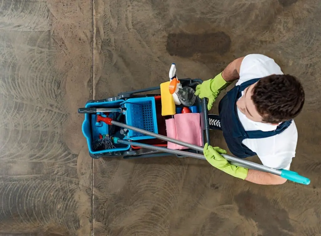 https://www.checkatrade.com/blog/wp-content/uploads/2024/07/expanding-a-cleaning-business-1024x752.jpeg