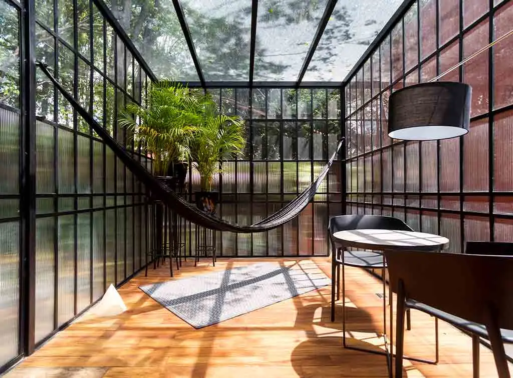 Sunroom furnishings for maximum impact