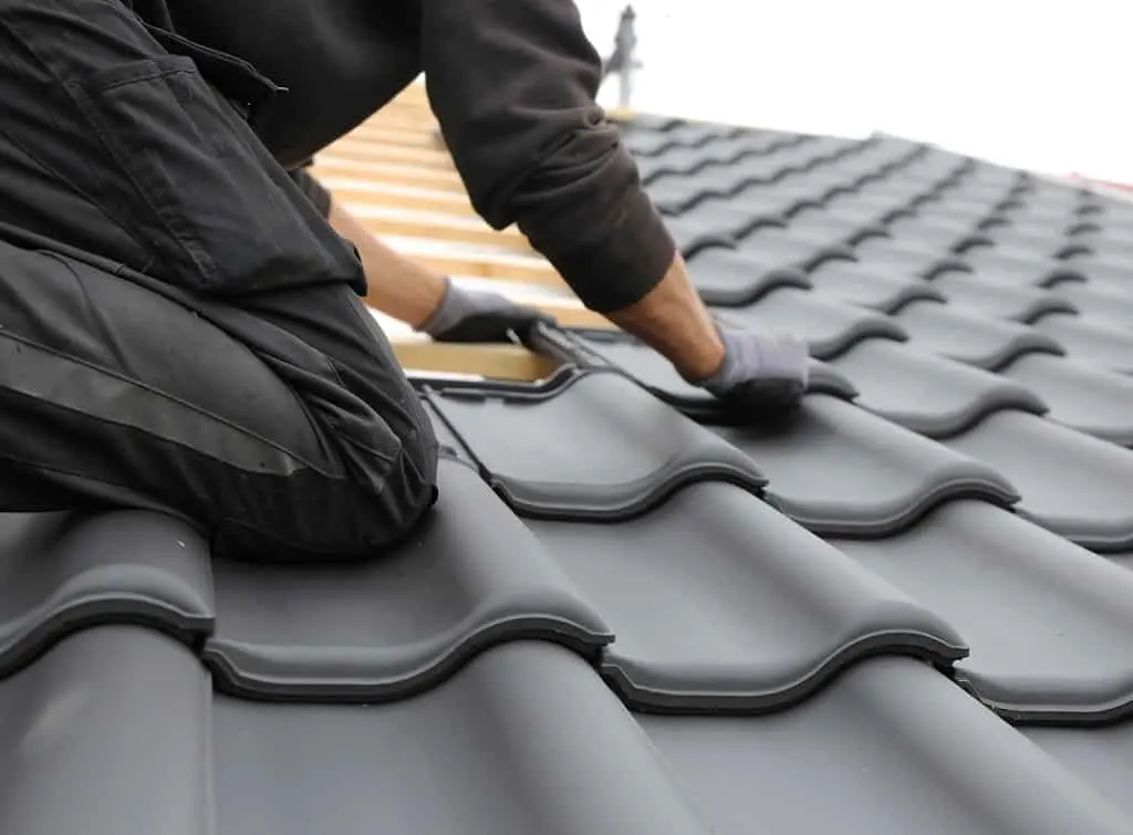 https://www.checkatrade.com/blog/wp-content/uploads/2024/08/good-name-for-a-roofing-company.jpeg