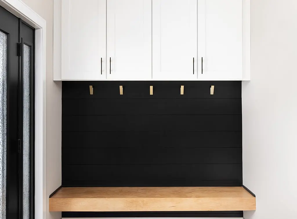 https://www.checkatrade.com/blog/wp-content/uploads/2023/11/Coats-mudroom.jpg