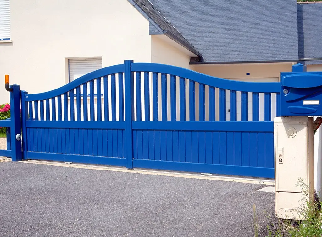 simple driveway gate ideas