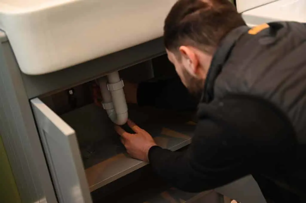 Top 6 jobs to do in spring - plumber Checkatrade