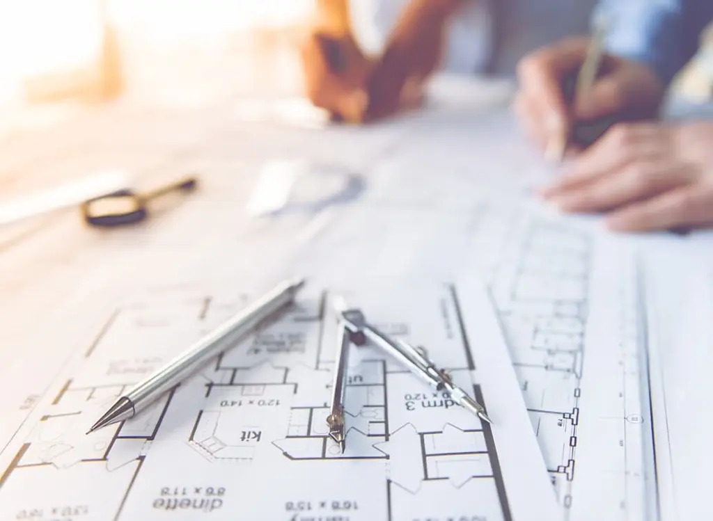 Discussing project with architect
