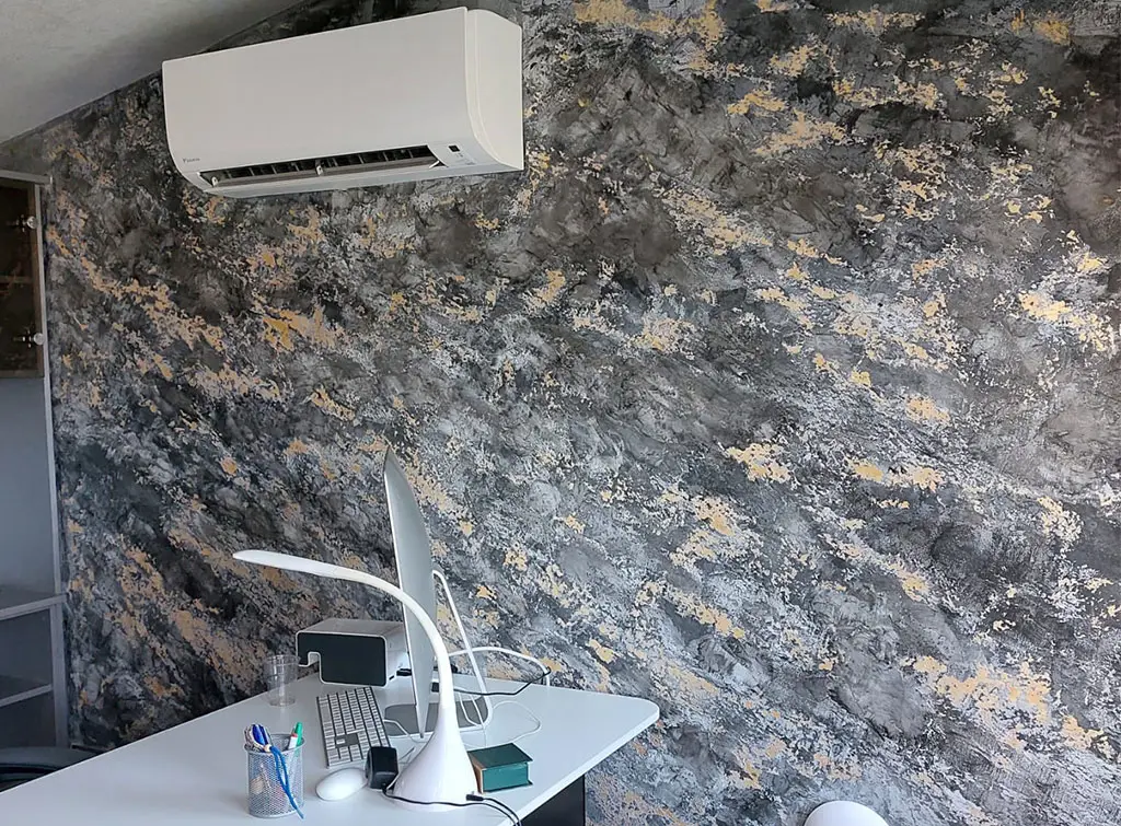 Limewash walls ideas in home office