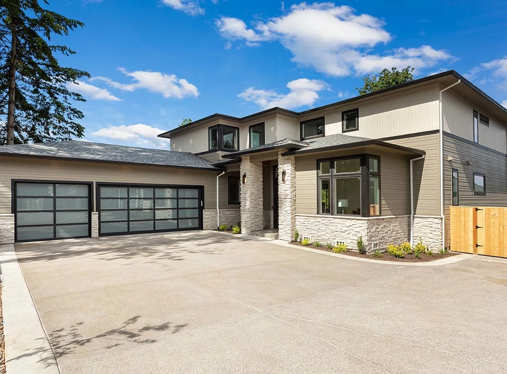Building a garage that blends with the style of your home