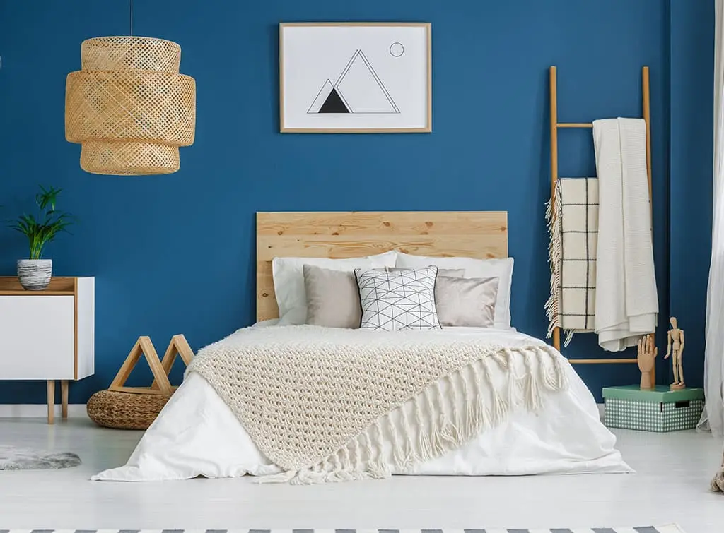 Bedroom decor ideas navy blue