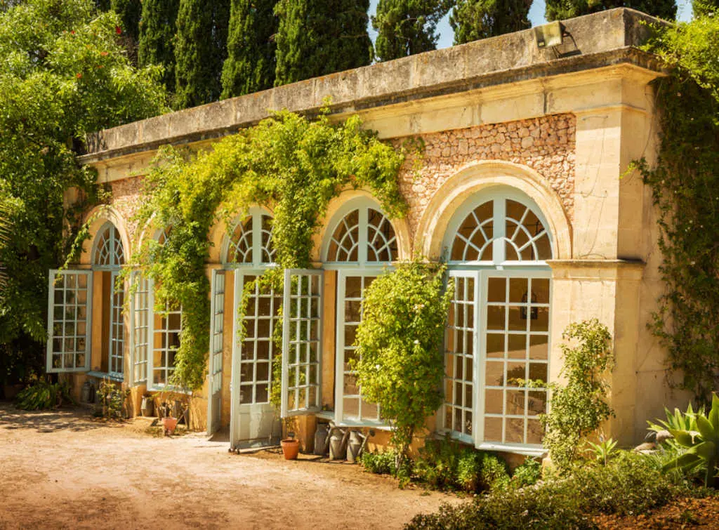 orangery sympathetic to a property