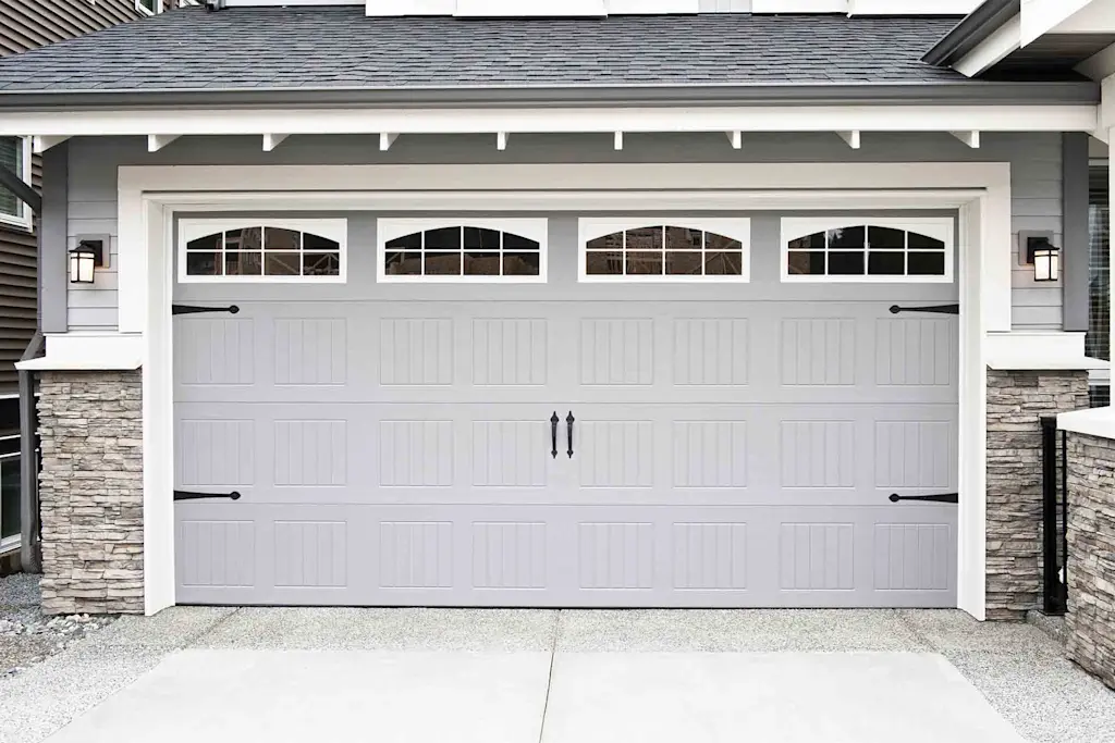 How to paint a garage door