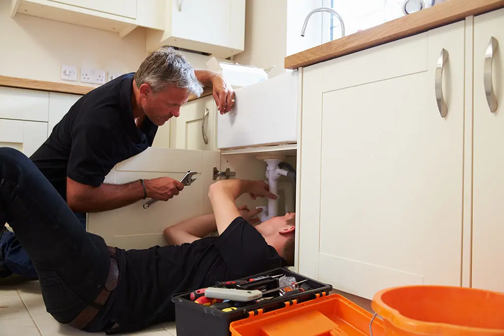 how to become a plumber