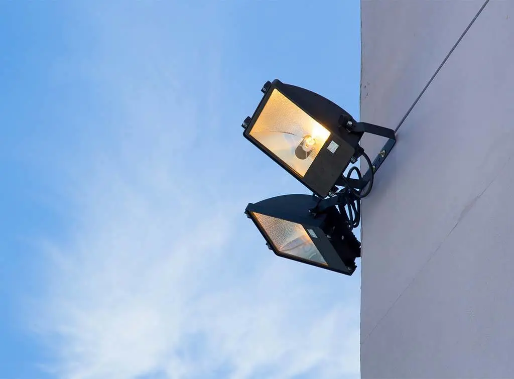 Outdoor security lights