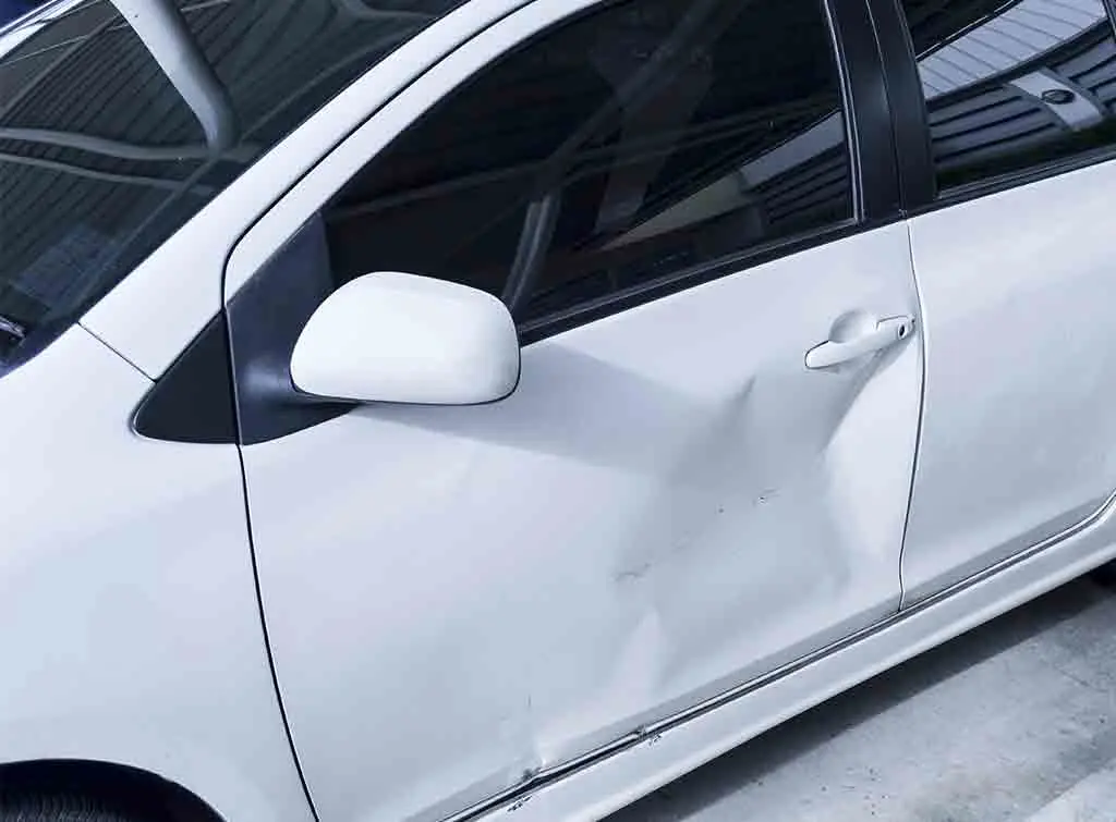 dent car door repair cost