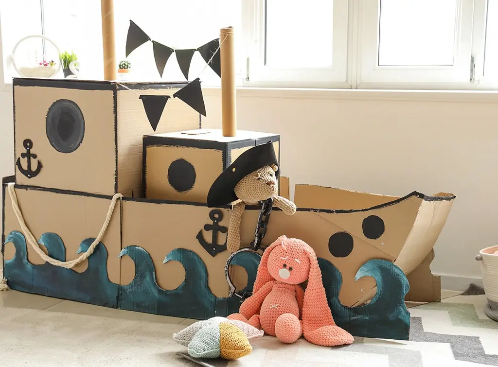 DIY Pirate decoration for Hey Duggee room
