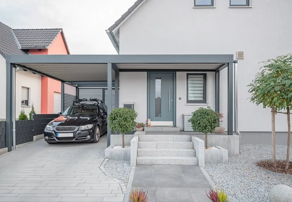 Car storage on side of house