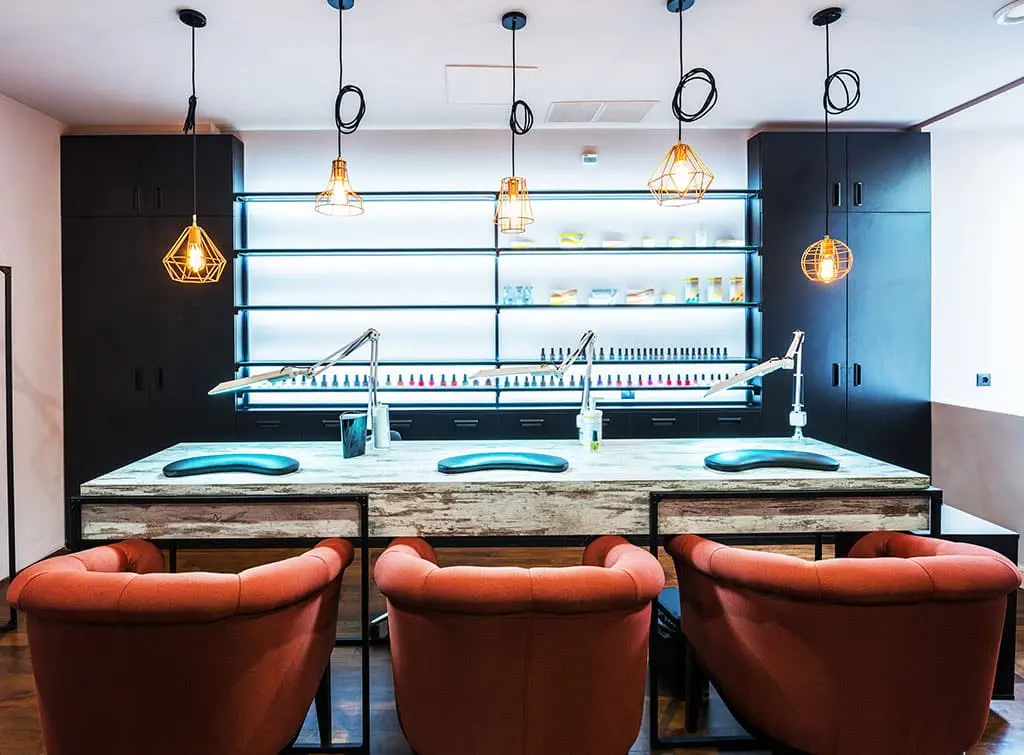 https://www.checkatrade.com/blog/wp-content/uploads/2023/10/salon-nail-bar-lighting.jpg