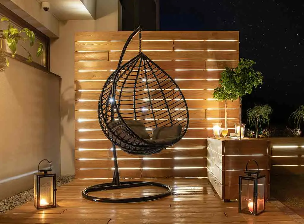 Hanging garden chair for contemporary garden seating