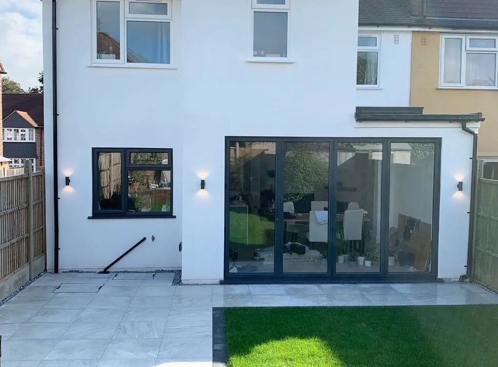 Extension by Checkatrade members [Bryant Building Services Ltd](https://www