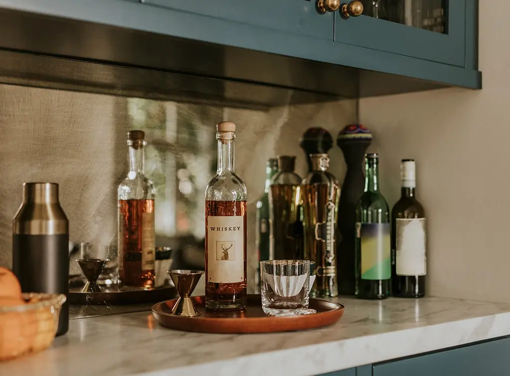 https://www.checkatrade.com/blog/wp-content/uploads/2023/07/Liquor-cabinet_.jpg