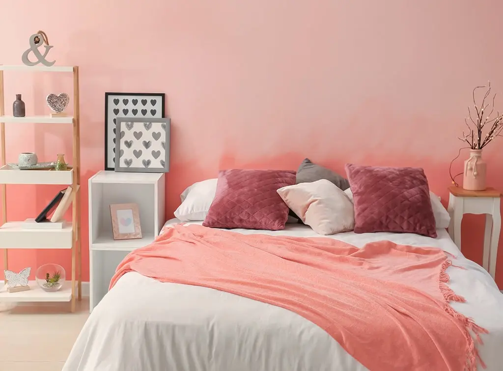 bedroom gradient paint effect