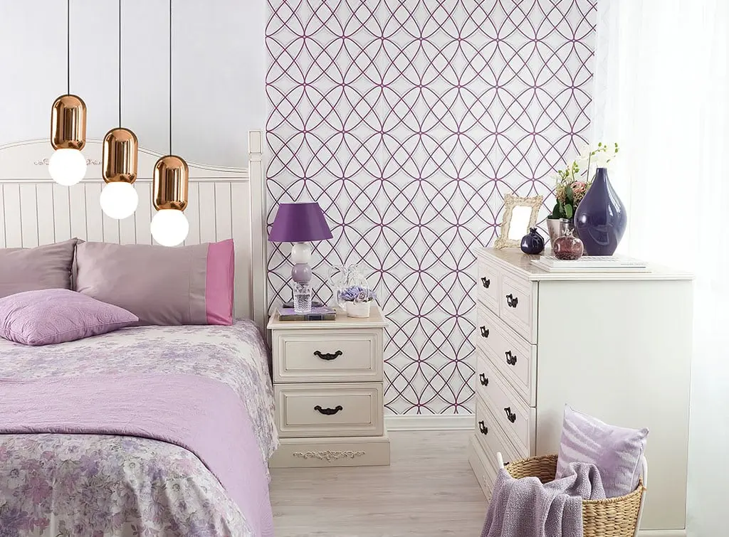 purple and white pattern bedroom idea