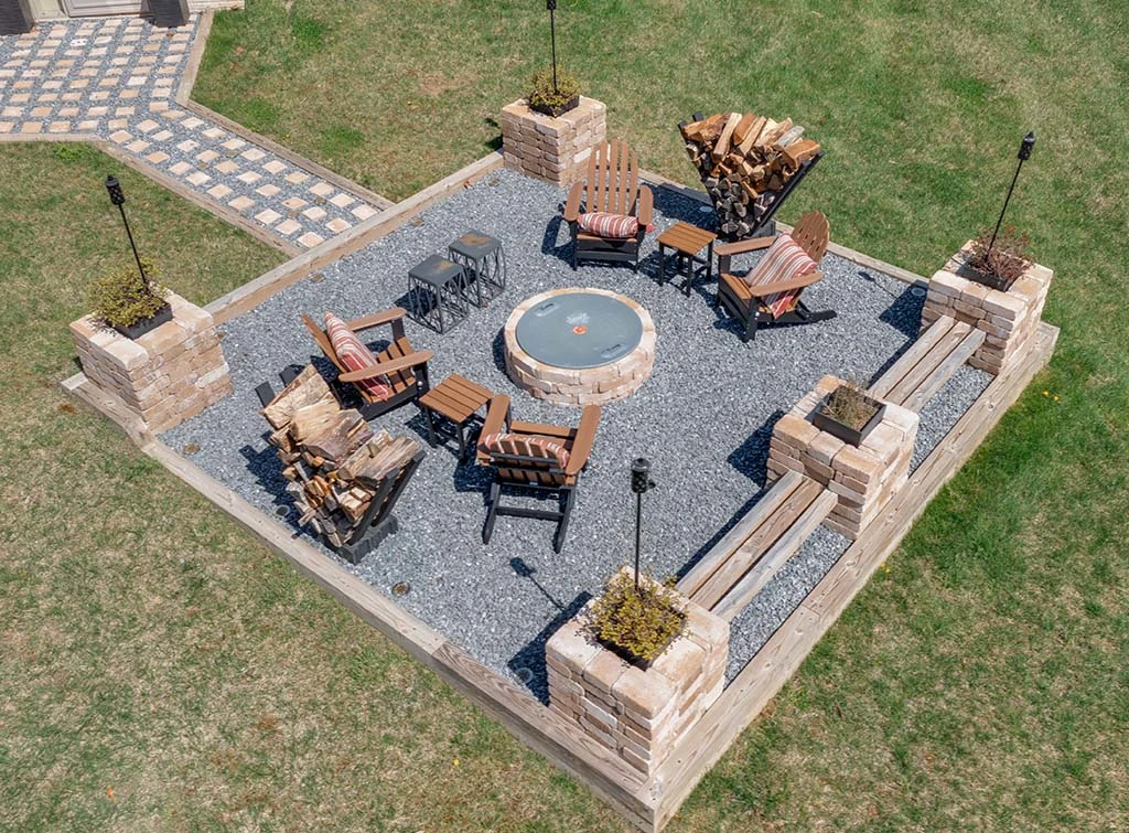 Garden patio ideas gravel
