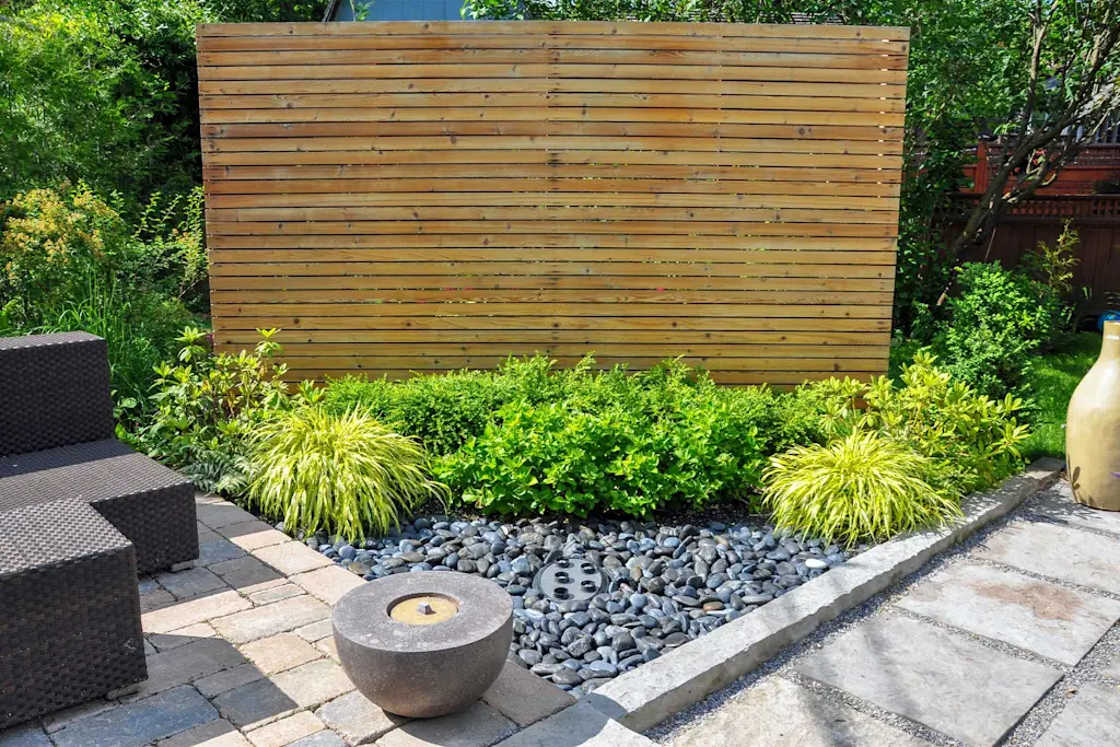 garden wall ideas