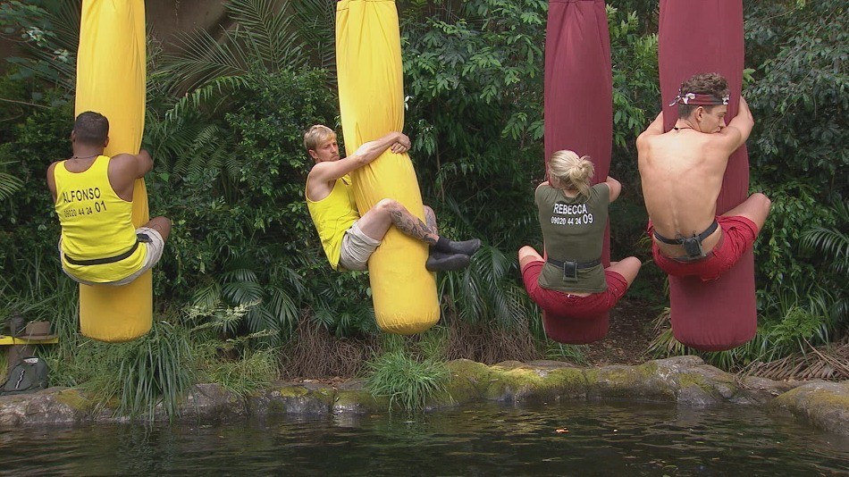 Which team will hang out to dry longest to win tonight's dinner? | I'm ...