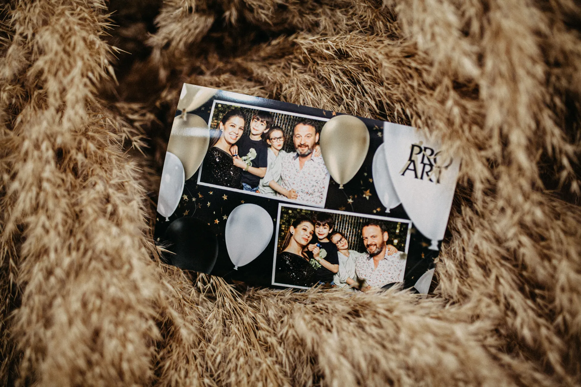 Nánási Pál sztárfotós is a mi gépünket választotta. Fotóautomata bérlés prémium minőségben exkluzív rendezvényekre