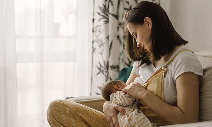 7 Reasons Breastfeeding Mothers Can't Just Cover Up--and Shouldn't