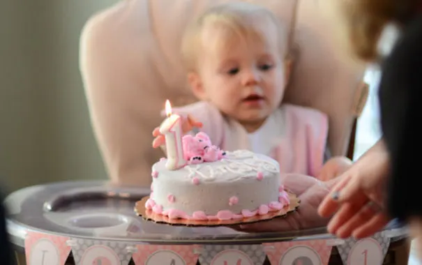 Healthy-Birthday-Cakes-and-Treats-Children-Love