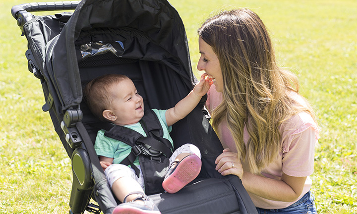 When to Put Your Baby in a Stroller Without a Car Seat