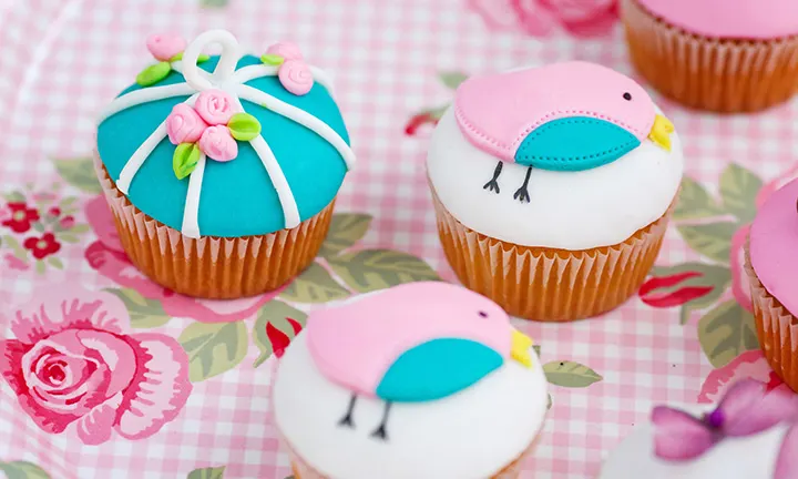 Baby Birds Baby Shower Cupcakes for a Girl