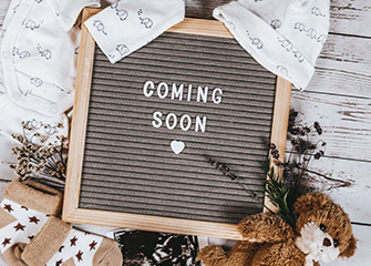  Pregnancy Announcement, Coming Soon Baby Announcement For  Grandparents Dad Husband Family, Pregnancy Reveal Ideas, Gender Reveal Baby  Shower Gifts -Felt Letter Board, Baby Onesie, Booties, Wooden Sign : Baby
