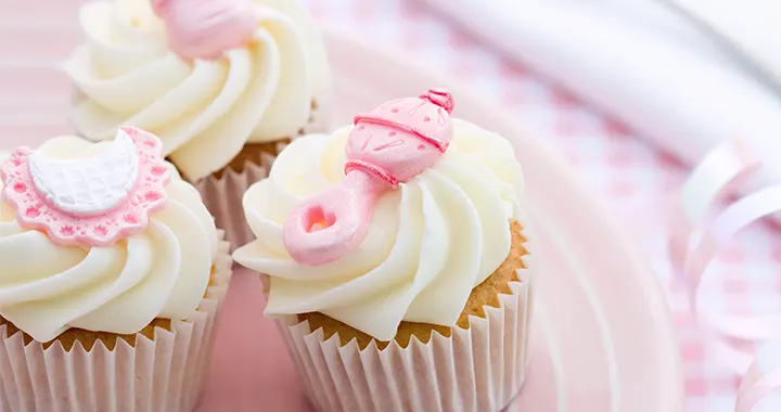 pretty in pink baby shower cakes