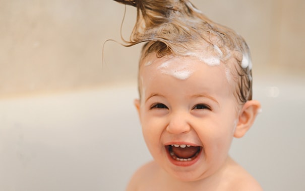 newborn bath time tips