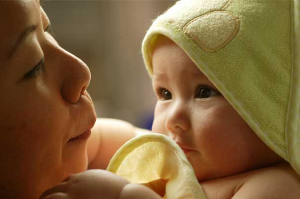 bebe1 Aprende cómo bañar a un recién nacido