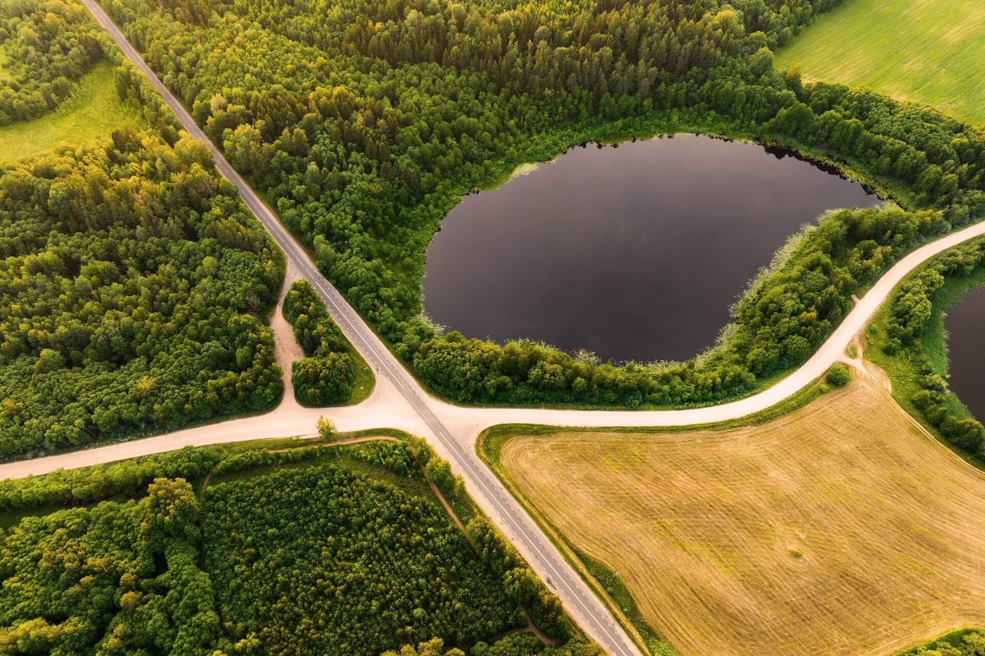 Crossroads with lake