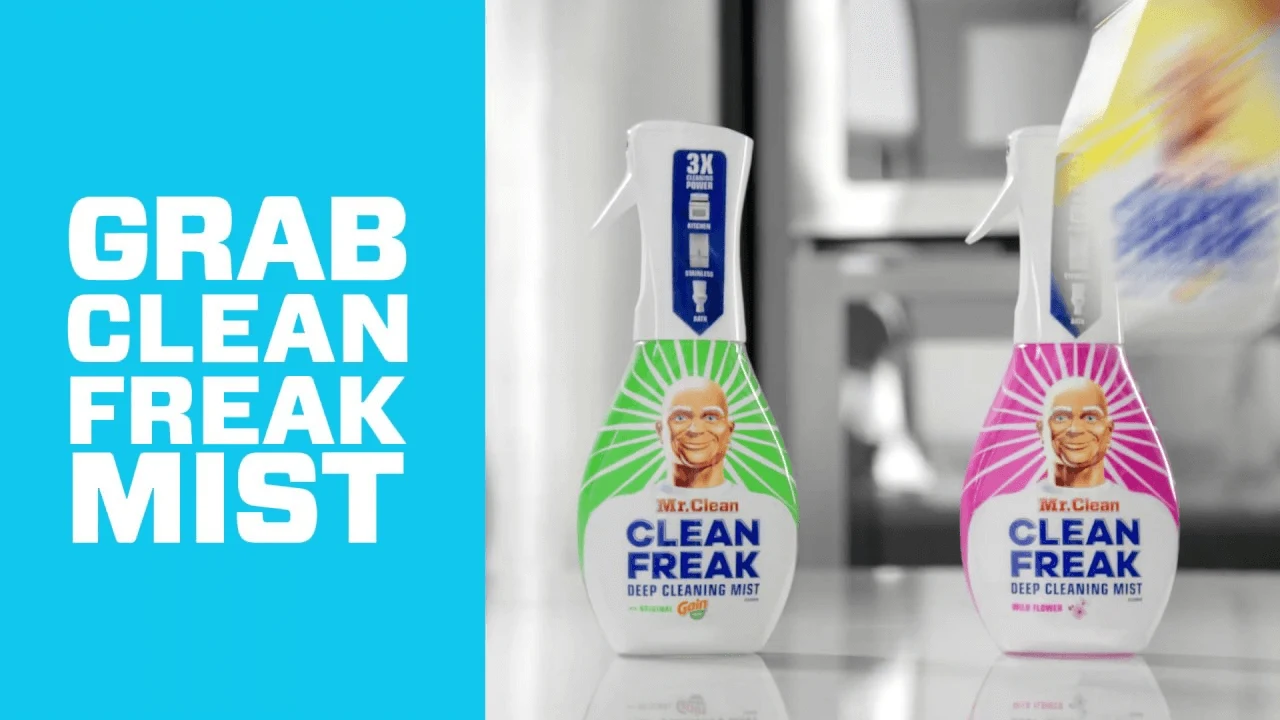 Personne prenant la bruine Clean Freak
