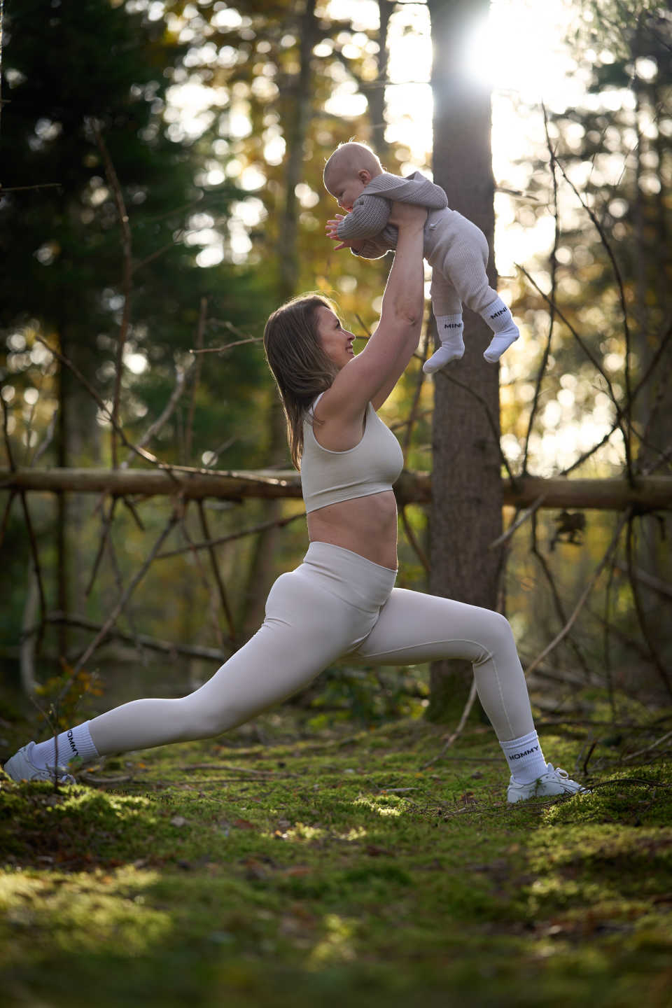 Mama & Baby Yoga im Wald